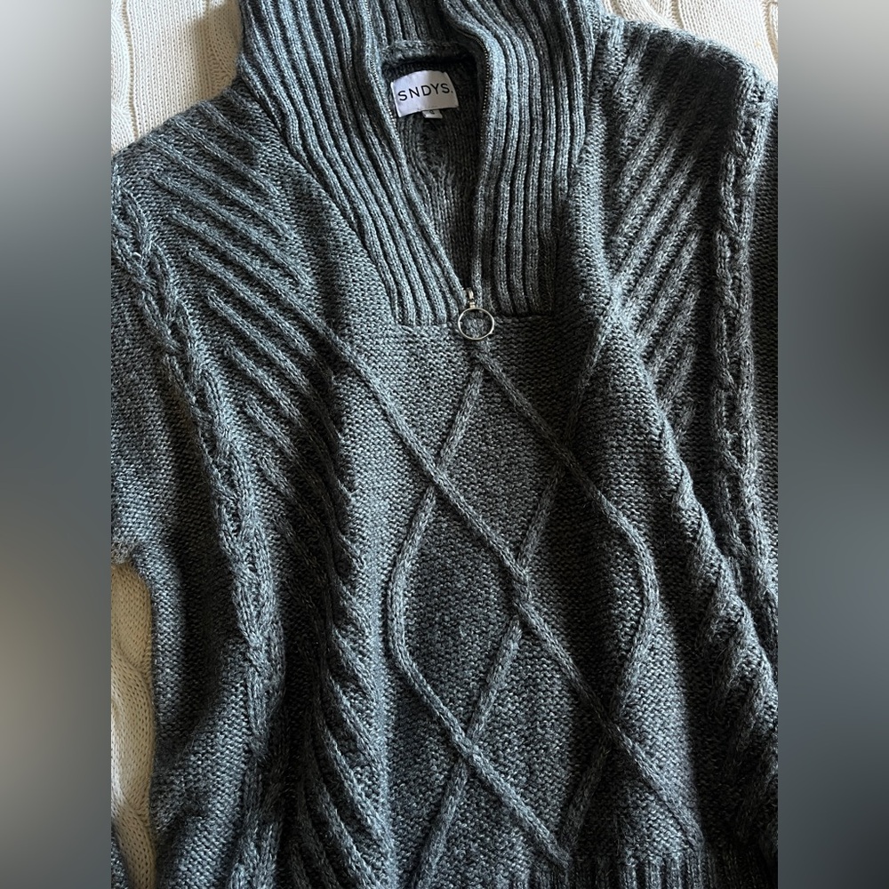 SYNDYS x REVOLVE JAX CHARCOAL GREY HALF ZIP CANLE KNIT SHAWL COLLAR SWEATER ZARA - Picture 4 of 7